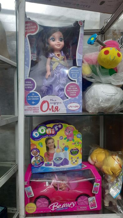 Продам интерактивный куклю