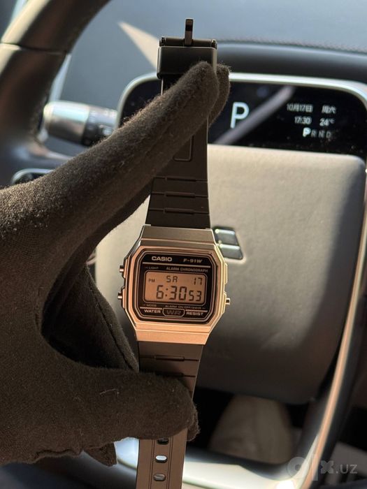Casio F-91W Silver — цифровые часы