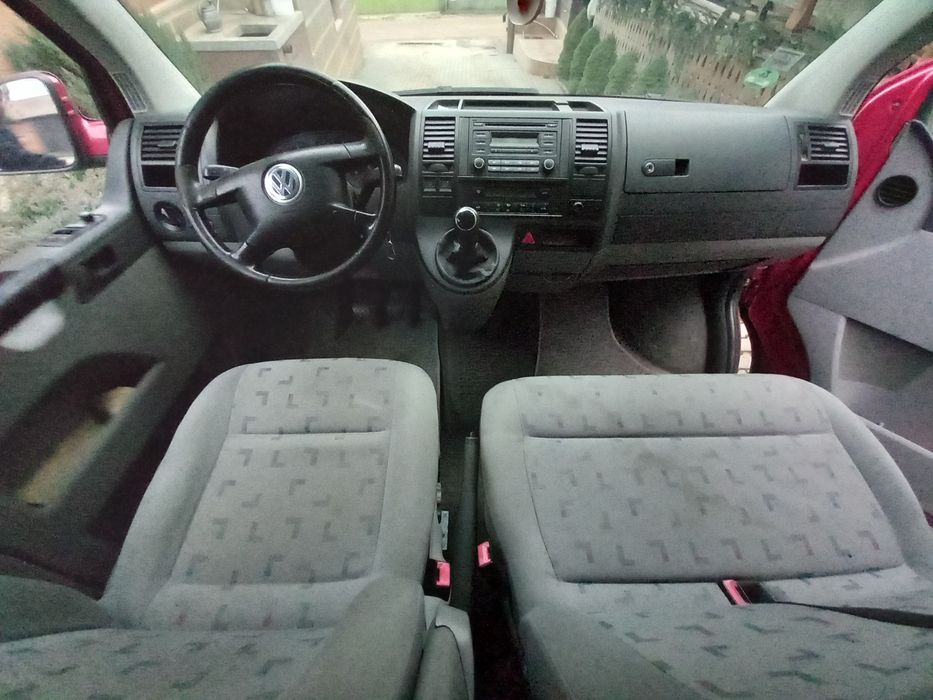 Vand VW T5 Caravelle model lung