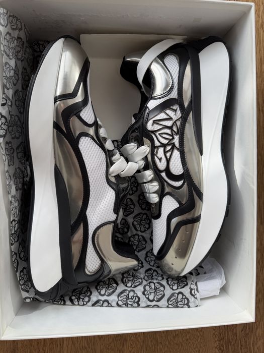 Нови Оригинални сникърси/маратонки ALEXANDER MCQUEEN IT45