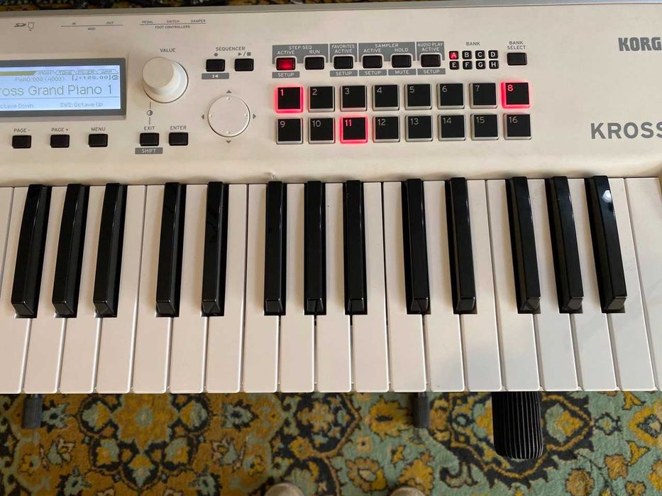 Korg  KROSS 2 - 61