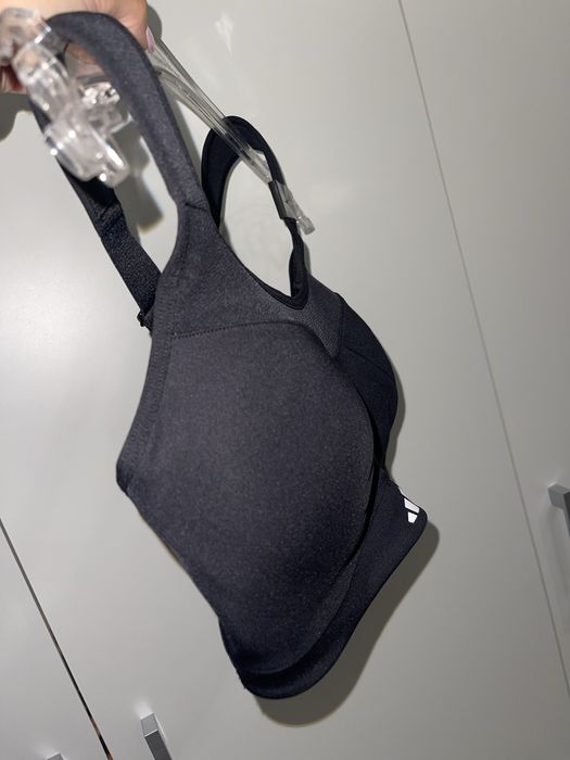 Спортен сутиен Adidas