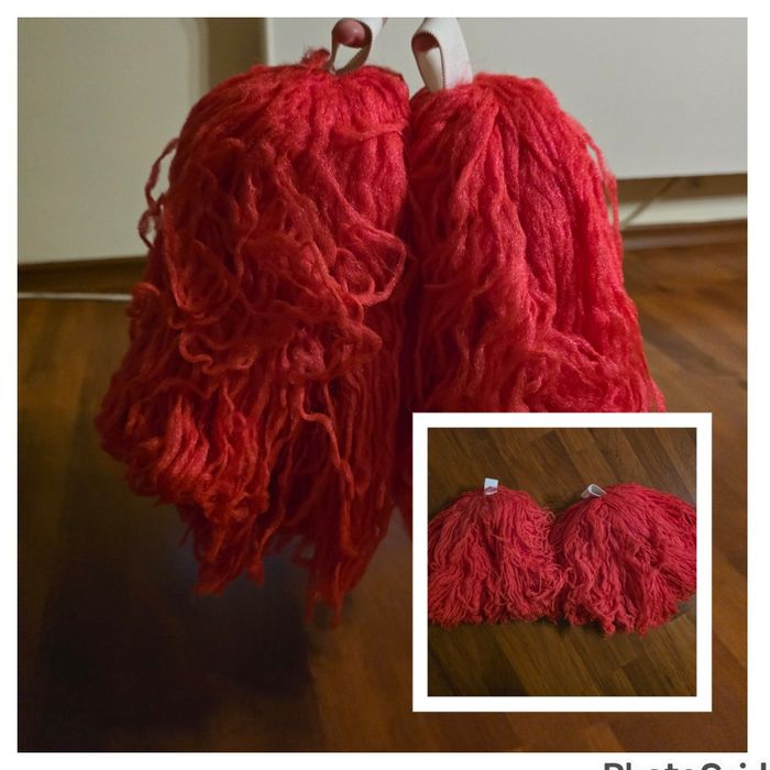 Книги, помагала и учебници, мажоретни помпони