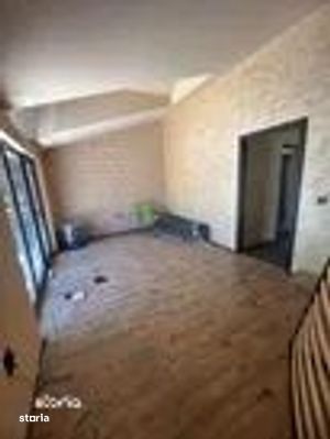 De vânzare casa P+M NOUA