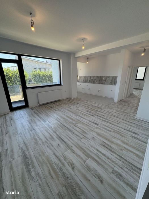 Oportunitate! Apartament 3 camere decomandat - Kamsas - cu parcare pri — fotografia 1