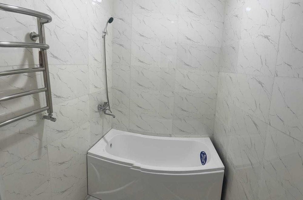 Bollarga bezmakler kvartira