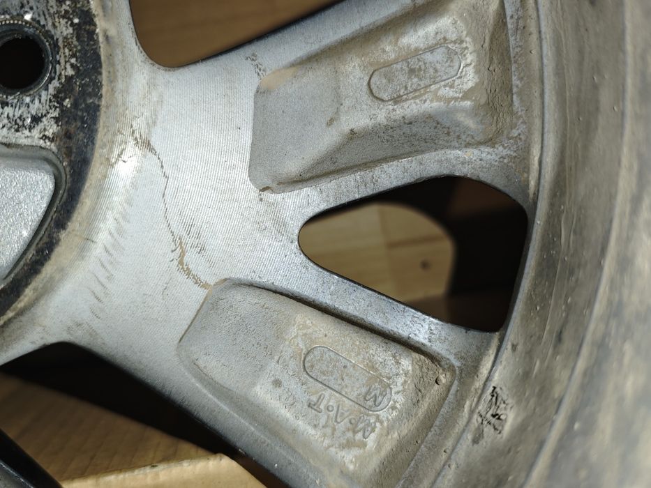 Продам оригинальные диски на Субару