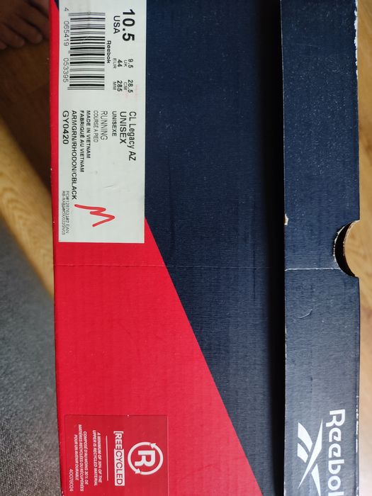 Reebok кроссовки