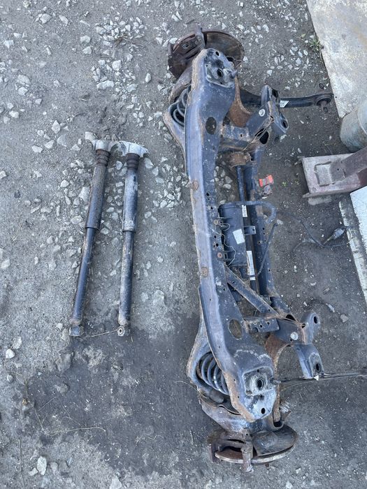 Части за форд фокус /ford focus 2.0 d 2007 годна ЗАДЕН МОСТ !