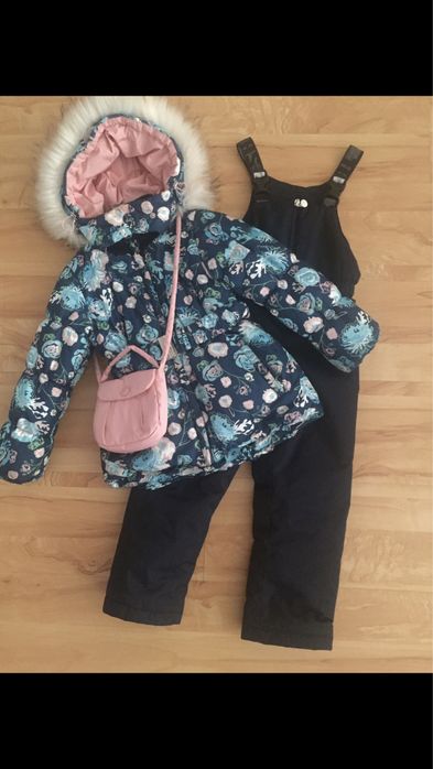 Комбинезон зимний на девочку