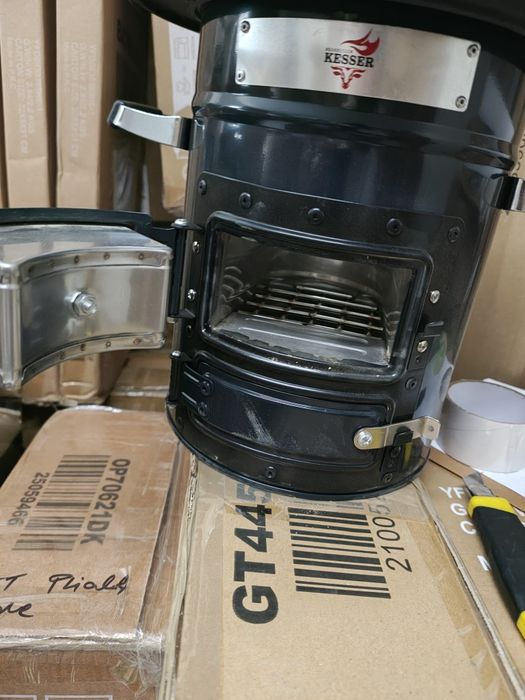 Vând grill 350 lei