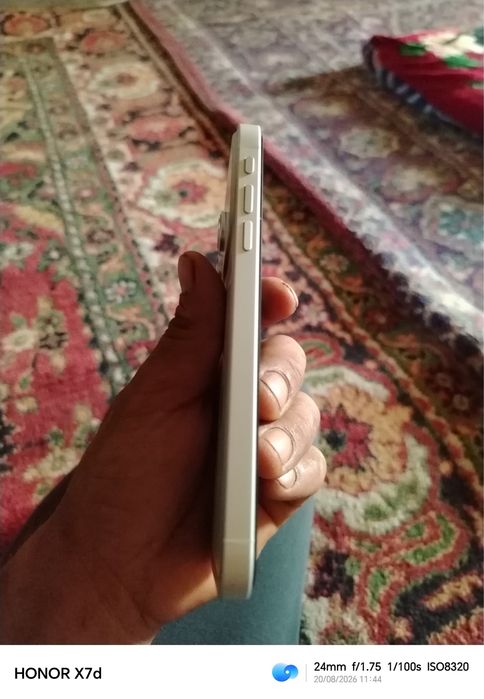 Iphone 11 17 korpusda idiali