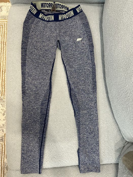 Одежда для спорта женская