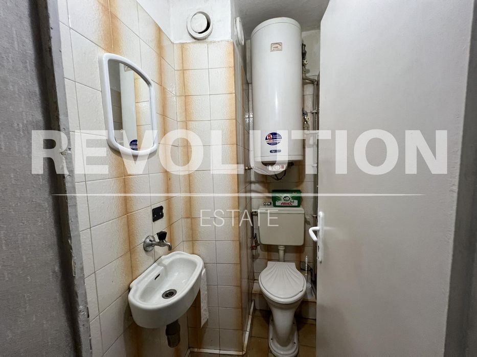 Дава се под наем Тристаен апартамент в Варна, Електрон - 96 кв.м за 600 € - Снимка #9