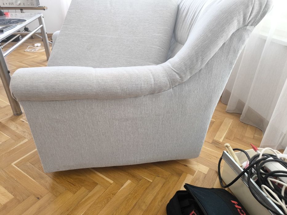 Два фотьойла нова тапицерия