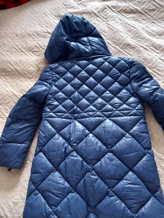 Продаю пуховик на девочку