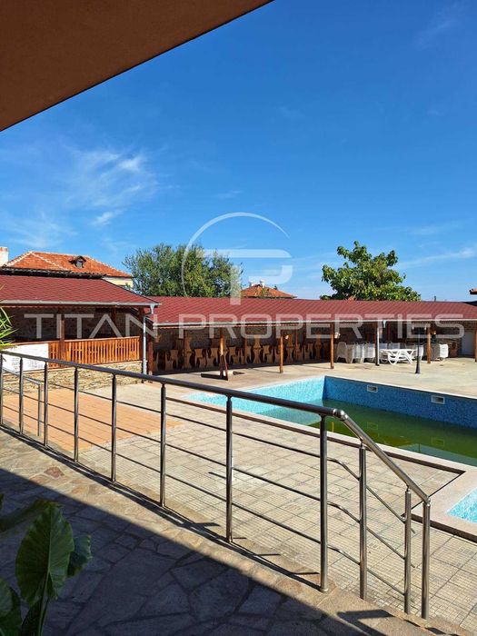 Продава се Хотел в Пловдив, Тракия - 390 кв.м за 1283 €/кв.м - Снимка #3