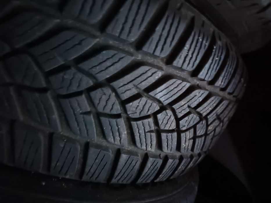 Jante Aliaj Usor Originale VW  + Anvelope Iarnă  FULDA