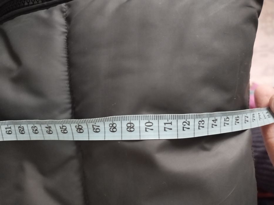 Продам куртку на мальчика