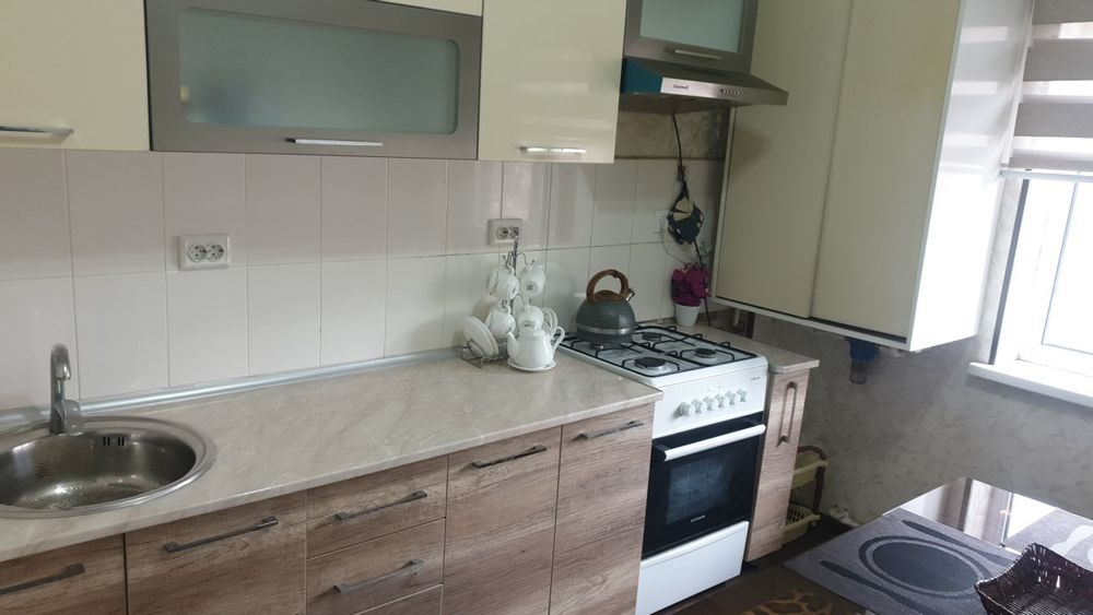 3 хонали сотилади Чини Завод Корасарой