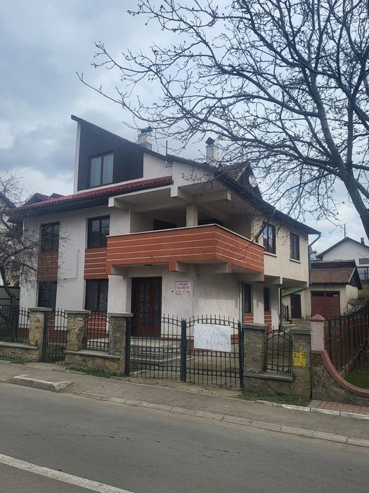 Vila cu Teren  si Garaj