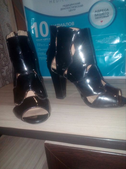 Обувь 35—36 размер