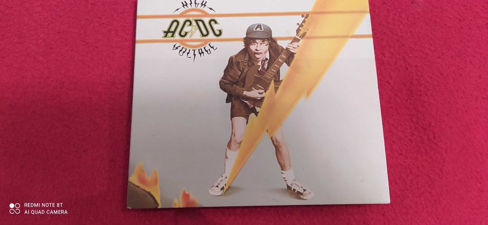 AC/DC албум от Sony Music