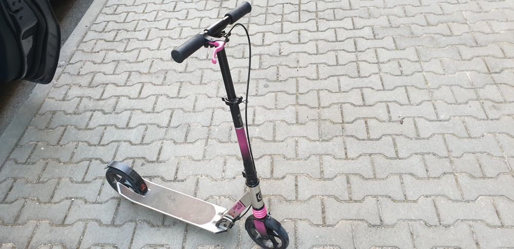 Тротинетка    oxelo