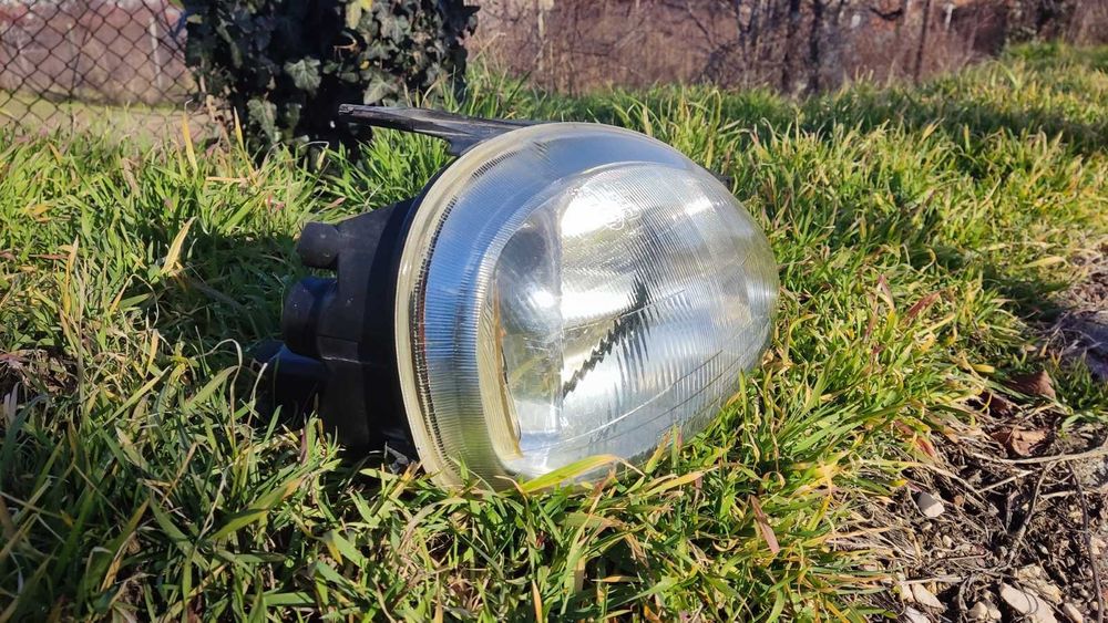 Фарове с машинки Валео Valeo за Опел Корса Б Opel Corsa B