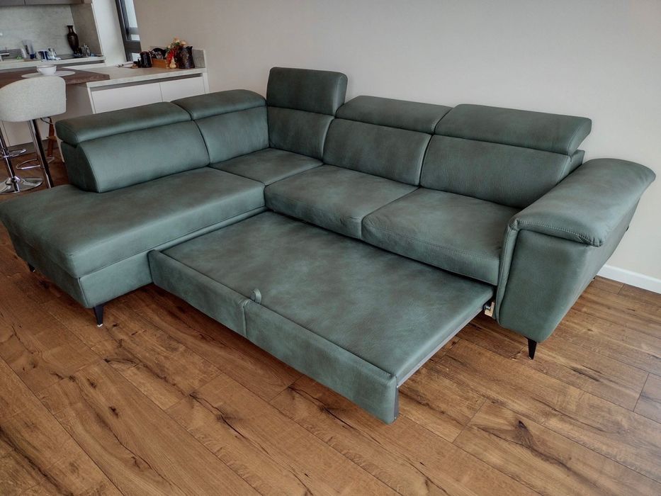 Диван ъглов  неизползван (Sofa bed)