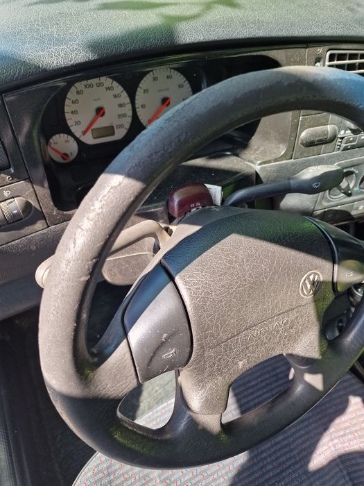 VOLKSWAGEN Golf 1996 — imagine 4