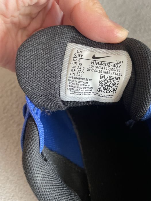 Маратонки Nike 39 номер