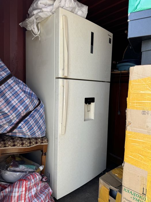 Холодильник samsung