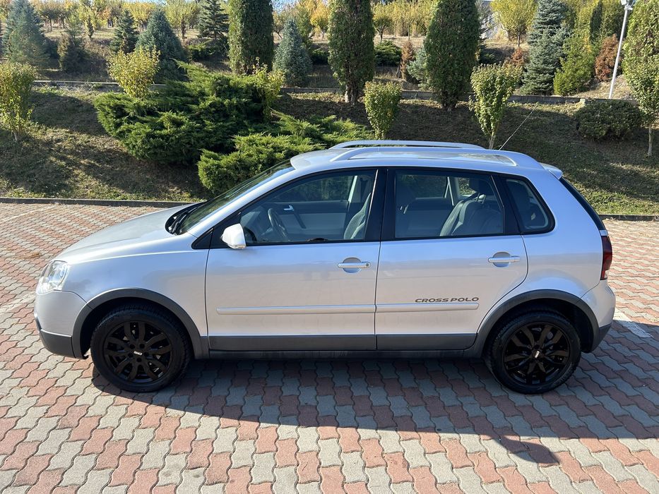 -Volkswagen polo Cross model-1.4benzina-80cai-2007-adusa din germania-