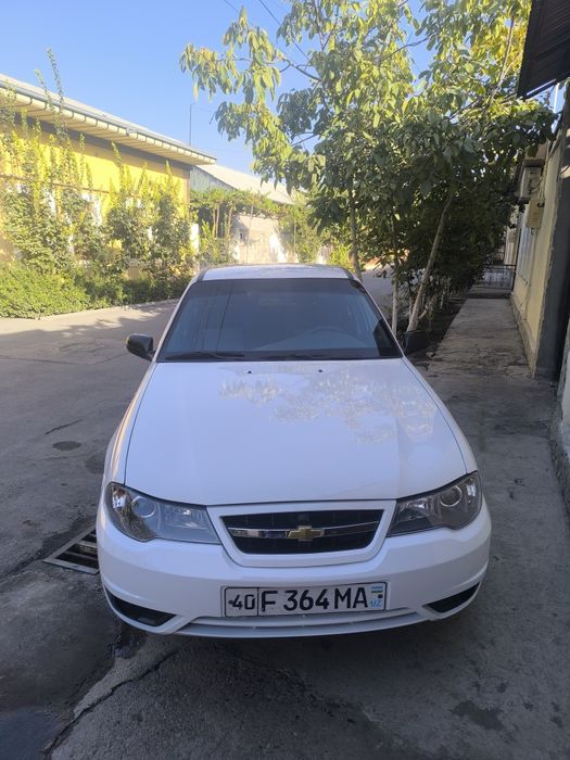 Нексия 2сотилади