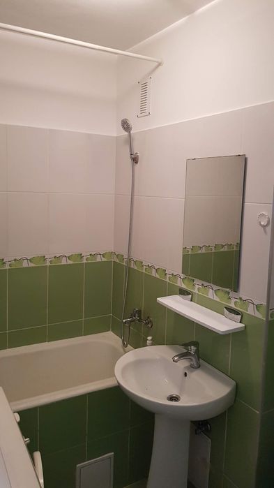 PF dau in chirie garsoniera in cart Gheorghieni