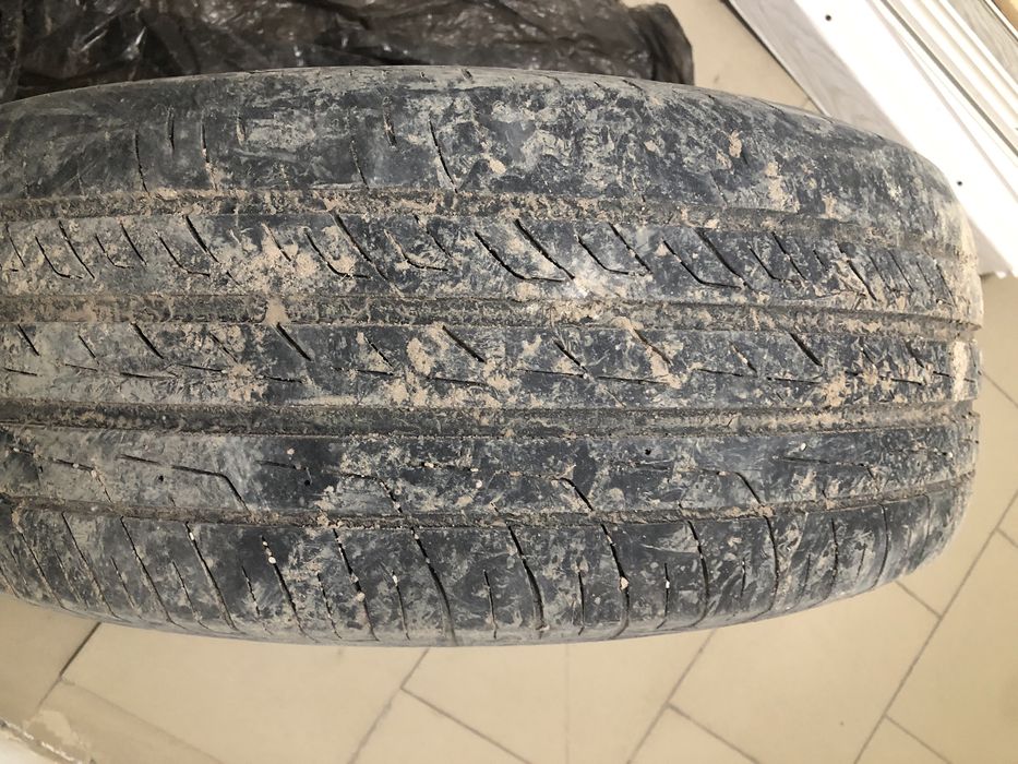 Шины Nitto летние три штуки