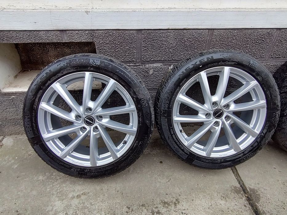 Vând Set Jante Aliaj Borbet 5x112 + Cauciucuri 225/50/R18 Nexen M+S