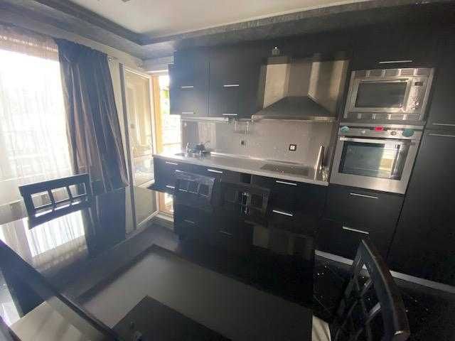 Продава се Тристаен апартамент в София, Полигона - 110 кв.м за 1637 €/кв.м - Снимка #2