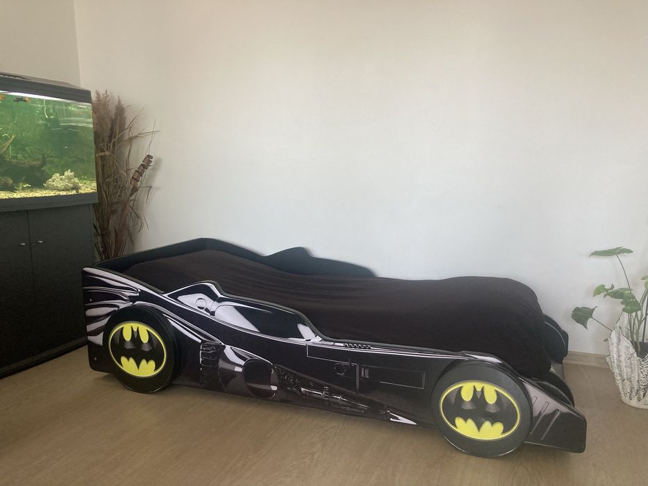 Pat copii Batmobil cu lumini
