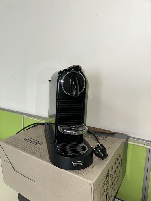 Nespresso CitiZ (De’Longhi) – кафемашина за капсули