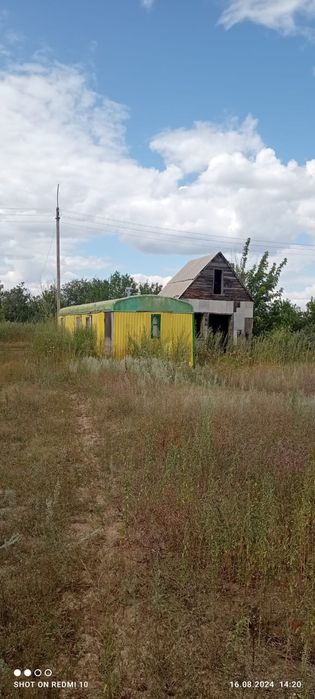 Продам дачный участок