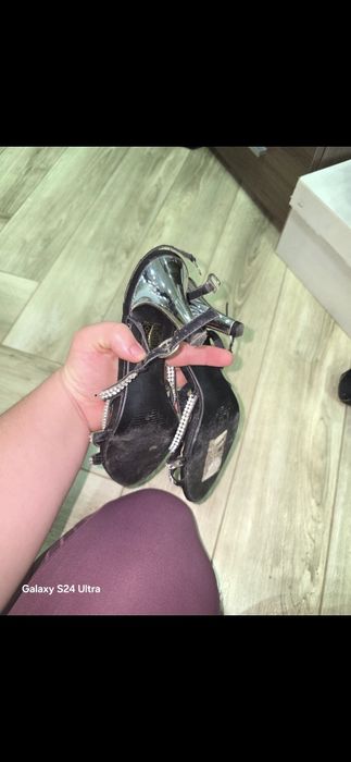 Високи дамски  обувки