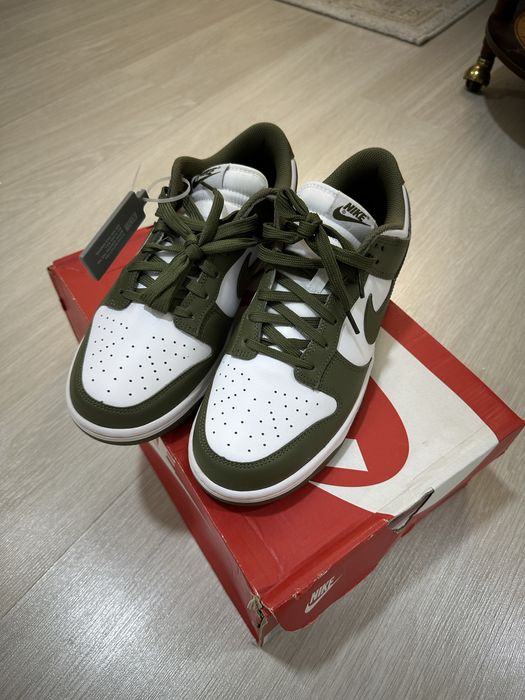 Кроссовки Nike -  Dunk Low Medium Olive