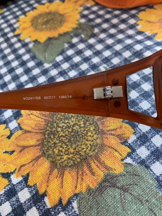 Продавам нови дамски слънчеви очила