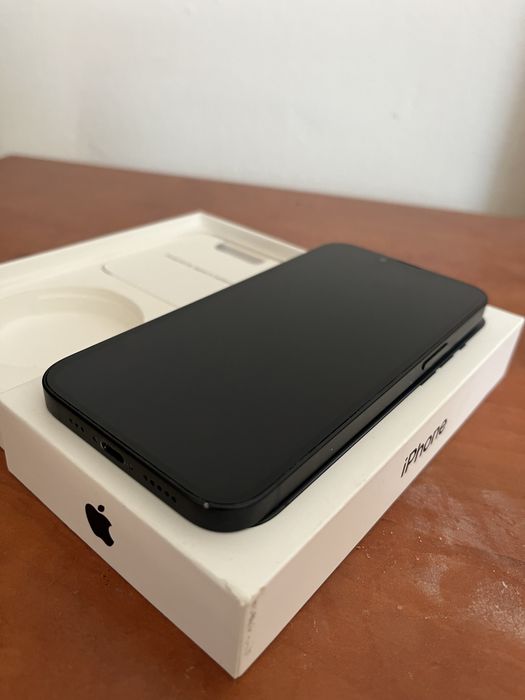 IPhone 13 Midnight 128GB