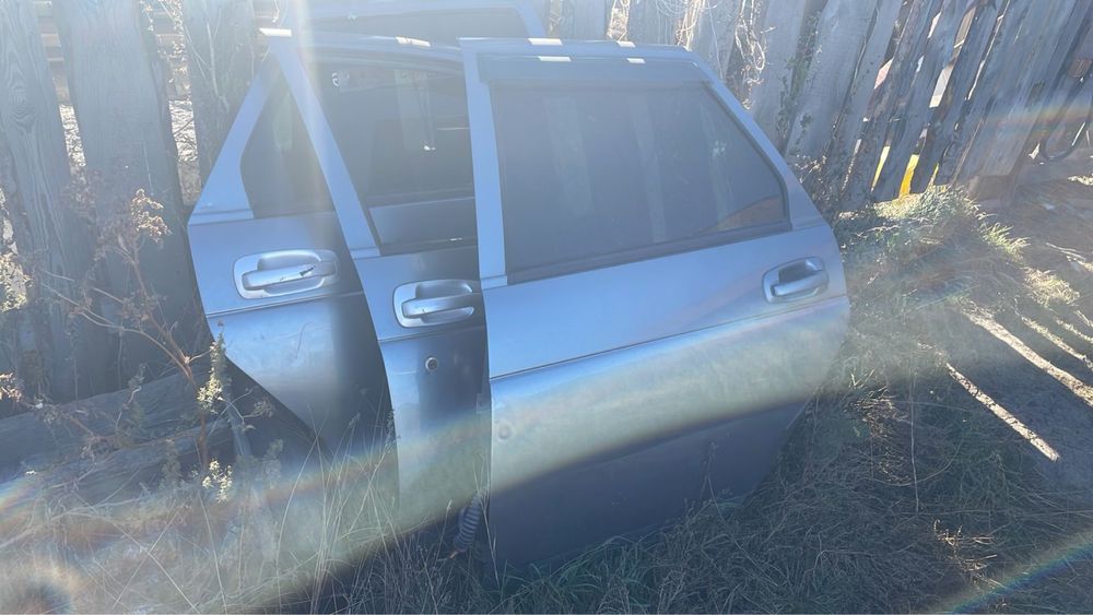 Запчасти приора !!!