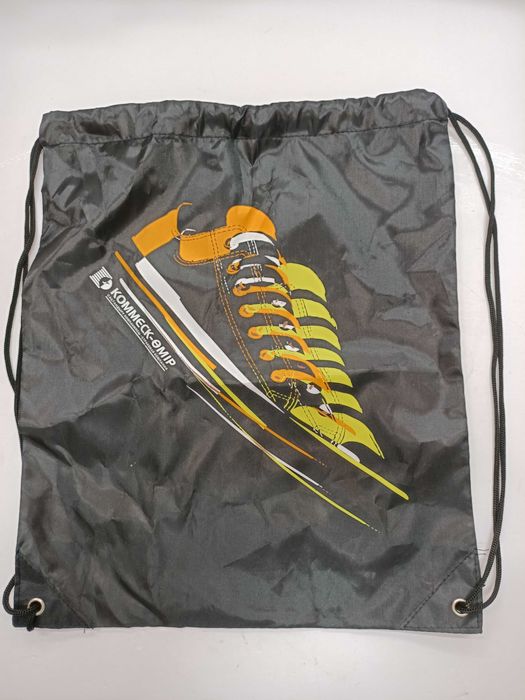 Продаются сумки для детской обуви