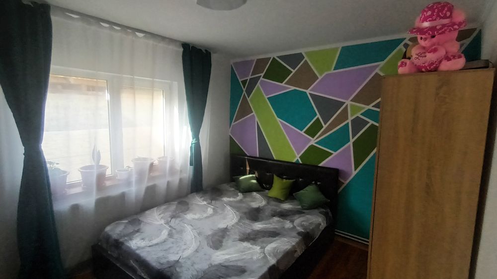 Casa de vanzare la 4 km de Târgu Jiu