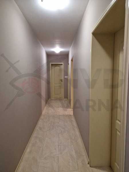 Тристаен апартамент в Завод Дружба! 21907302